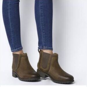 NWOB UGG BONHAM II WATER RESISTANT DOVE BIKERS BOOT US 6 Distressed New